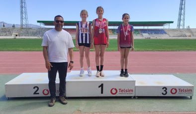 Küçükler finallerde piste çıktı