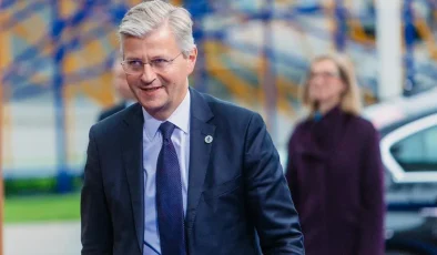 Lacroix’den iki tarafla temaslar