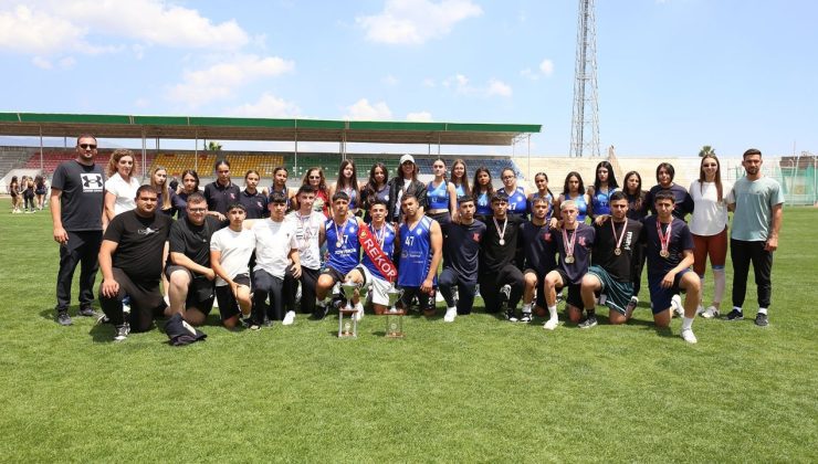 NBC ve Kurtuluş Lisesi şampiyon