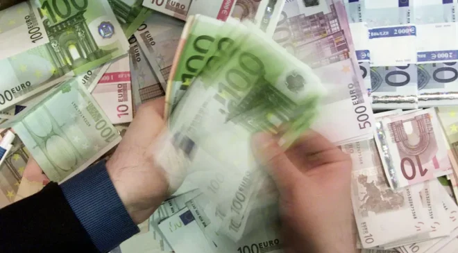 Güney Kıbrıs’ta maaş artış ortalaması