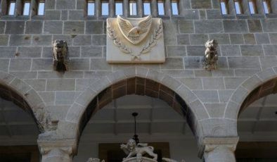 KKTC’deki Rum mallarını suistimal ettiği gerekçesiyle tutuklanan şahsın tutukluluk süresi uzatıldı