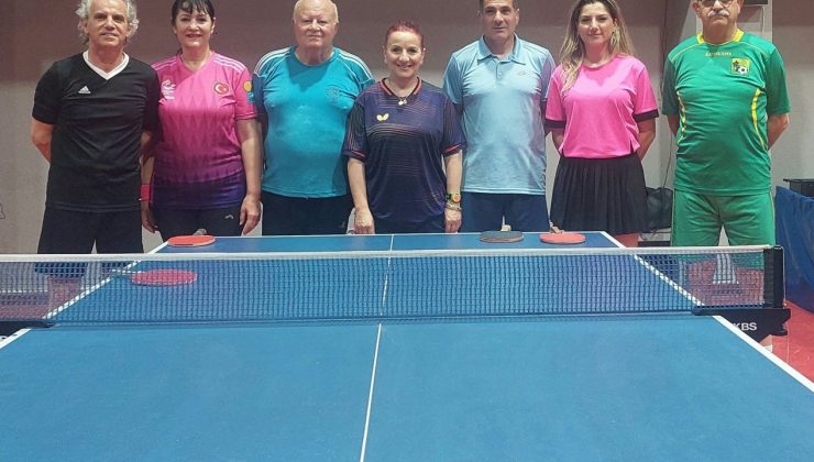 Veteran masa tenisçilerimizden başarılı sonuçlar