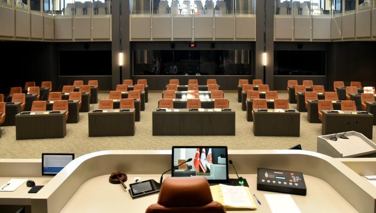 Meclis, çalışmalarını tamamlayamadı