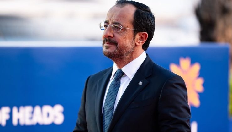 Ülkemle gurur duyuyorum