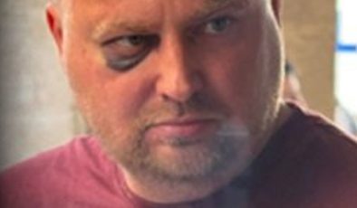 Sarhoş Rus, iki polisi darp etti