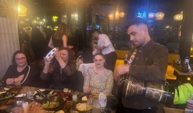 Salut’ta coşku hiç bitmiyor