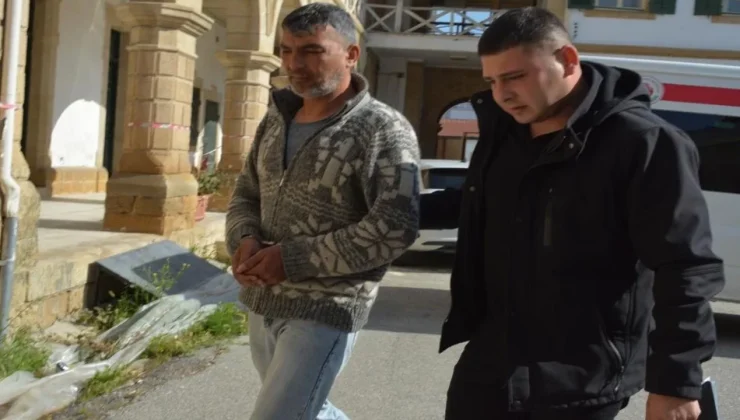 Pencereden girdiği evden cüzdan çaldı