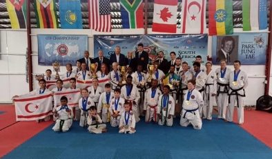 KKTC Taekwondo Federasyonu 49. yılını kutluyor