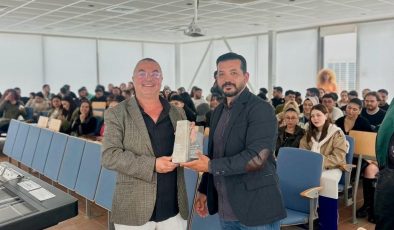 Hasan Çakmak, Dünya Sanat Günü’nü anlattı