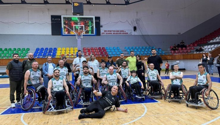 Vakıflar, play-off öncesi gücünü gösterdi