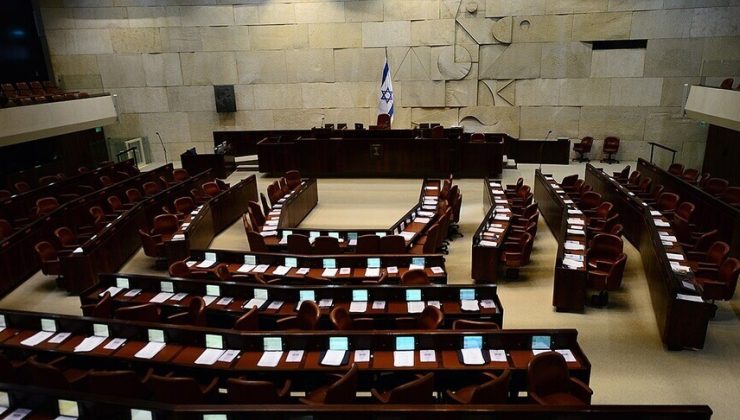 Netanyahu liderliğindeki koalisyon hükümeti, İsrail Meclisi’nin feshedilmesi için yasa tasarısı sundu