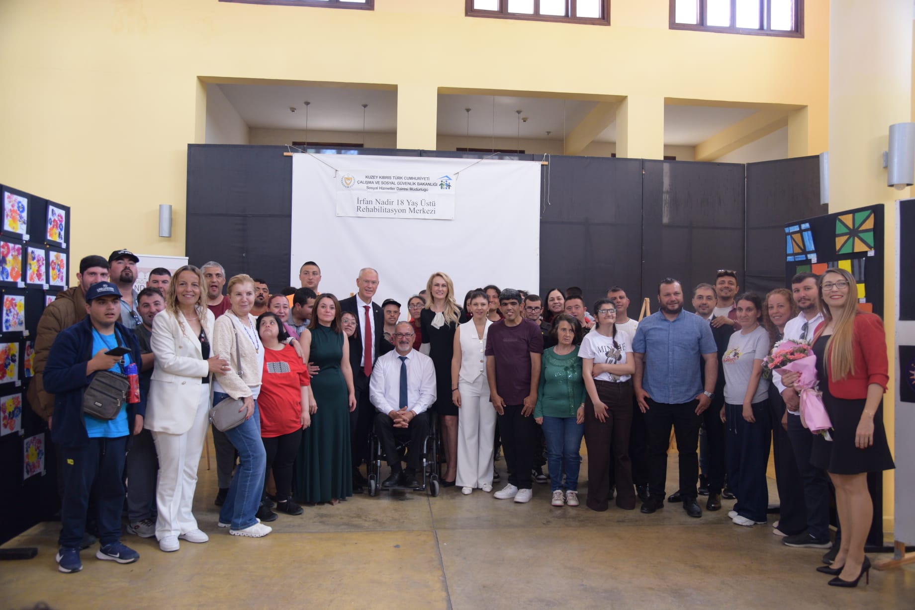 “İlham Veren Eller Sergisi" açıldı