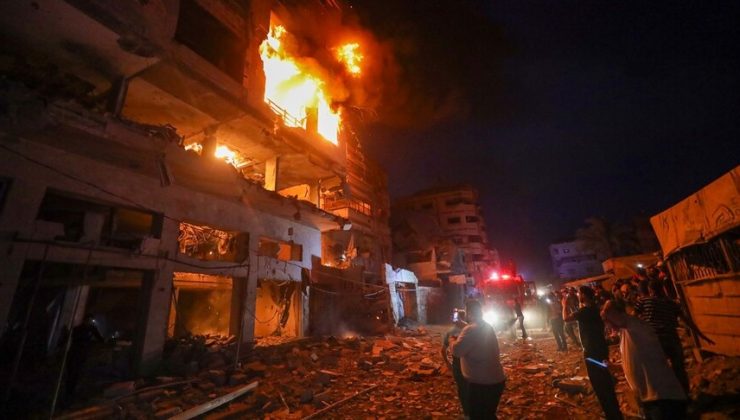 İsrail’in ateşkese rağmen Gazze’ye düzenlediği hava saldırılarında en az 7 Filistinli hayatını kaybetti