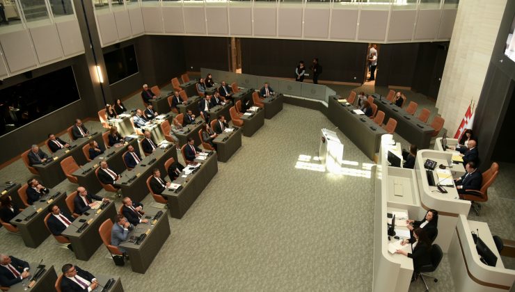 Meclis toplandı