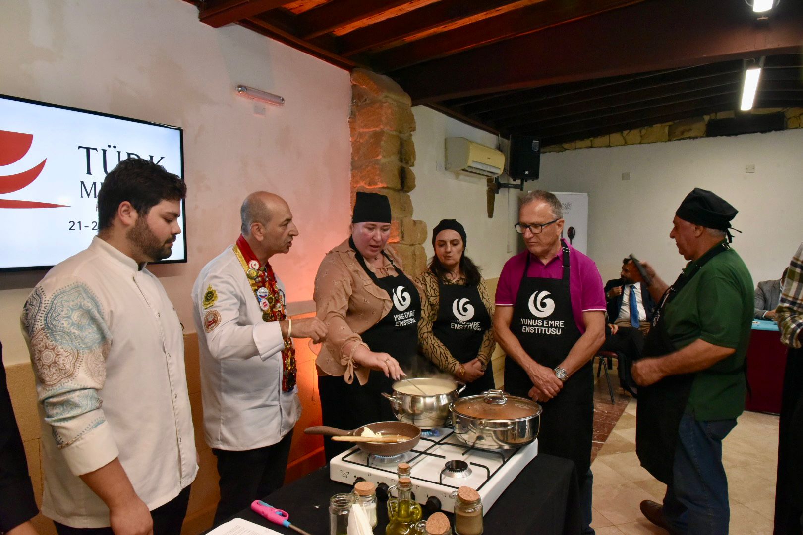 Lefkoşa’da Uluslararası Öğrenciler İçin Türk Mutfağı Yemek Atölyesi Düzenlendi