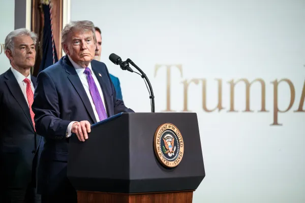 Trump’tan İran Açıklaması“Anlaşma İçin Acele Etmeyin”