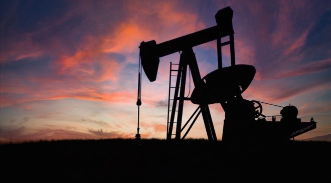 Brent Petrol Fiyatlarında ABD-İran Uzlaşısı Beklentisiyle Sert DüşüşYüzde 5’in Üzerinde Geriledi