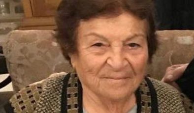 Nergisli Hatice teyzesine ağlıyor