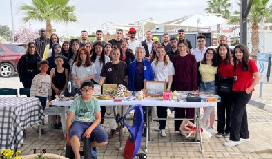 Hemşirelik ve diyetisyenlik öğrencileri yararına kermes