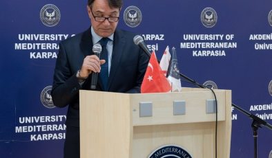 Sarıçiçek: Casinoların ekonomik hacmi 1.5 milyar dolar