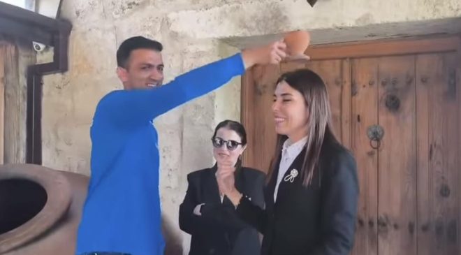 Altuğra tütündü