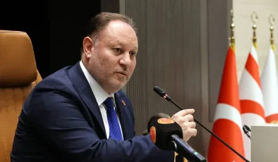 “AB anlaşma isteseydi Güney  Kıbrıs’a silah göndermezdi”