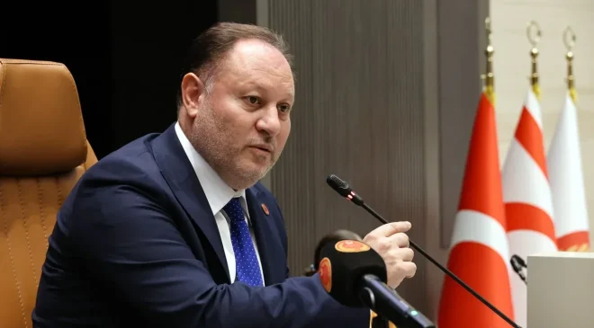 “AB anlaşma isteseydi Güney  Kıbrıs’a silah göndermezdi”