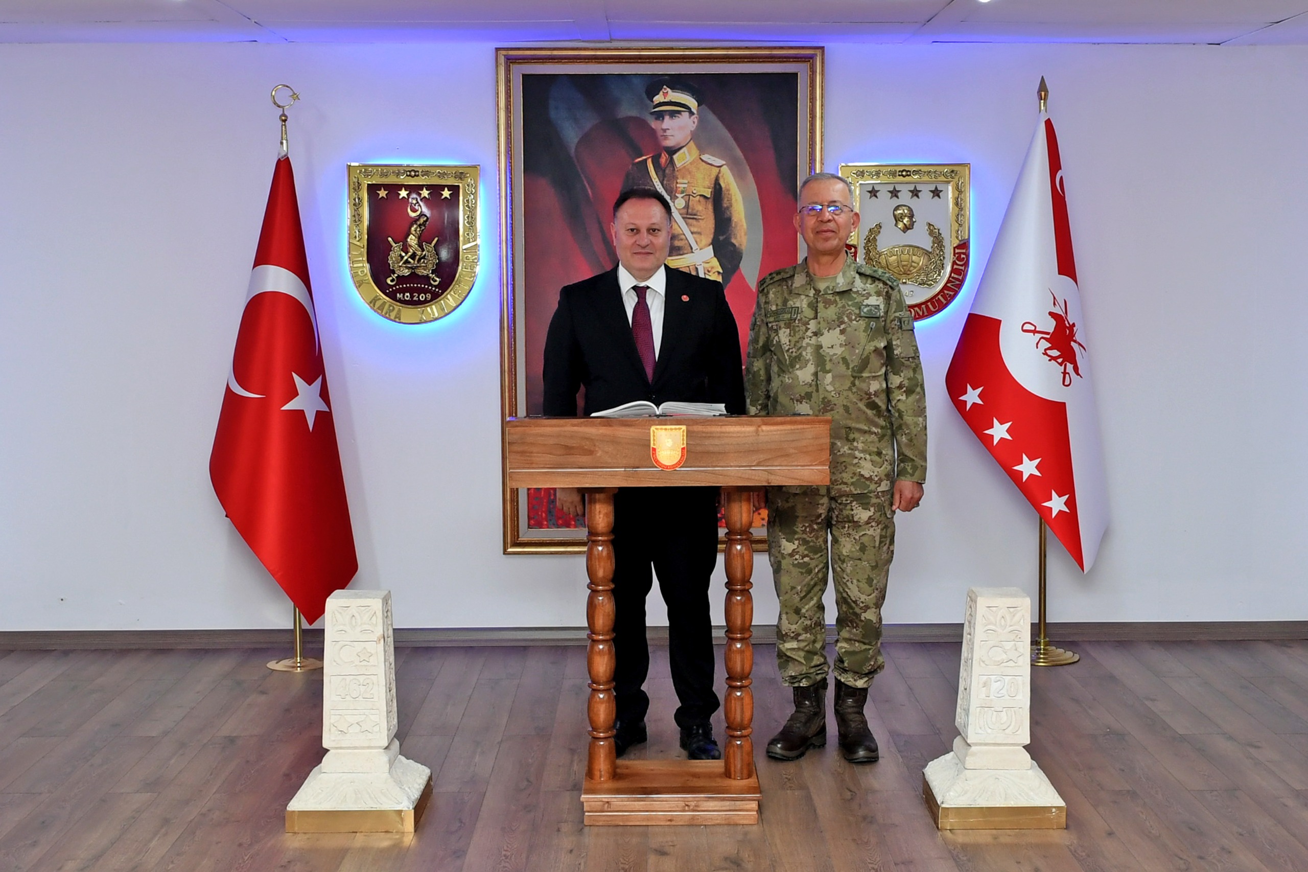 Meclis Başkanı Ziya Öztürkler, Korgeneral Zorlu Topaloğlu’nu Ziyaret Etti