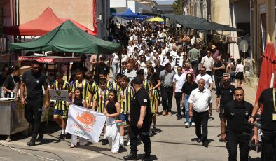 Lefke’de Geleneksel Ceviz Festivali Coşkusu16. Kez Kapılarını Açtı