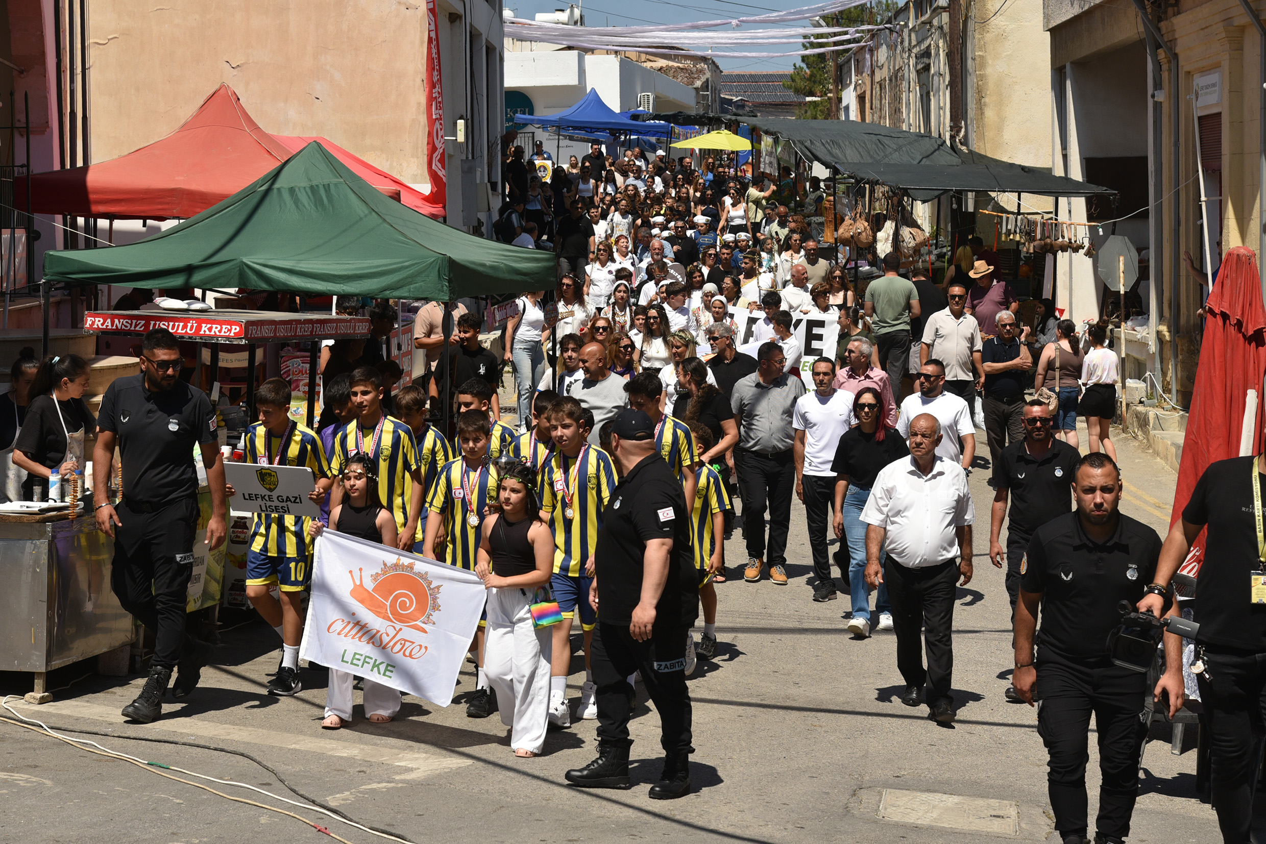 Lefke’de Geleneksel Ceviz Festivali Coşkusu16. Kez Kapılarını Açtı