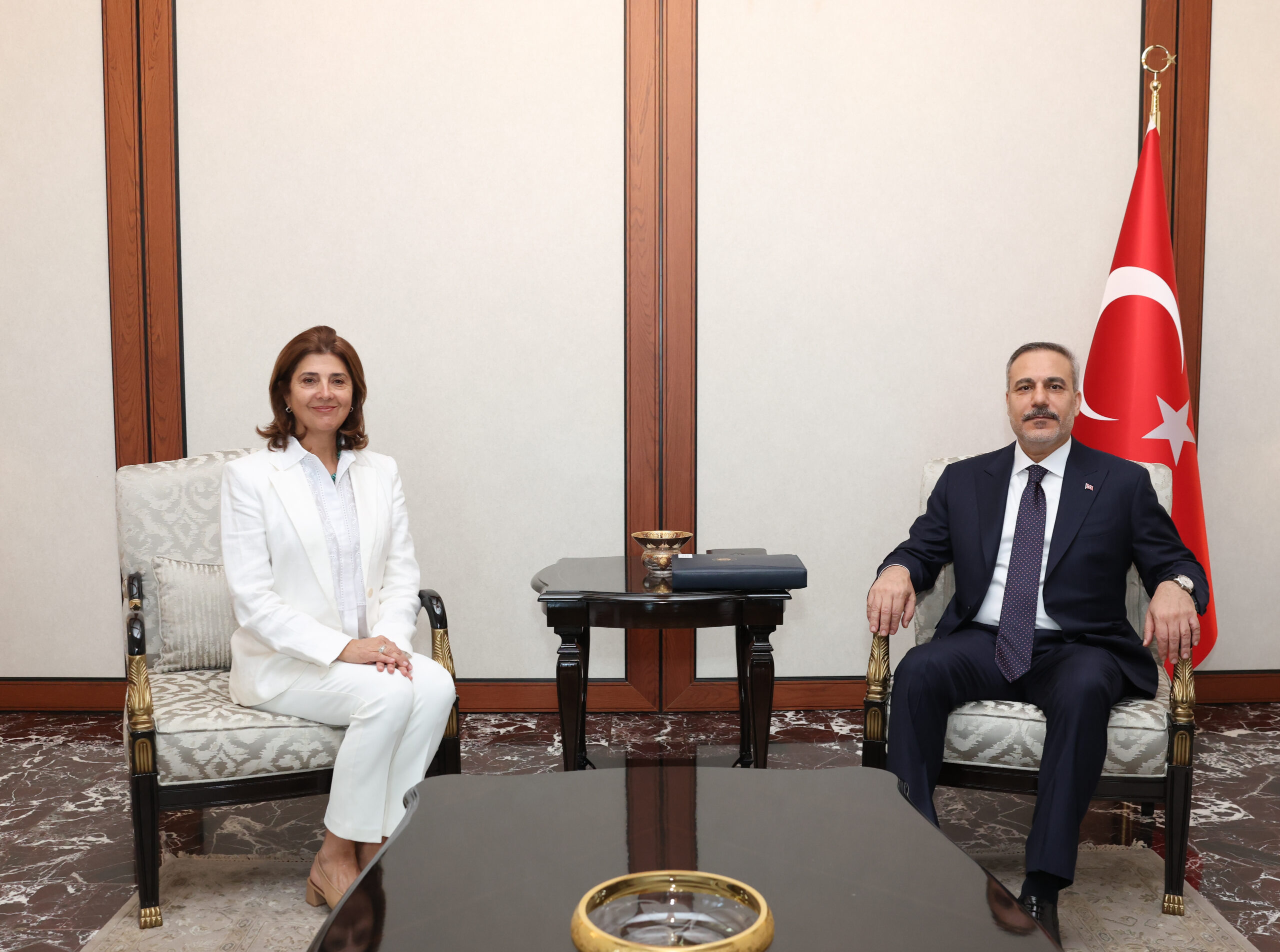 Dışişleri Bakanı Fidan, BM Temsilcisi Holguin ile görüştü