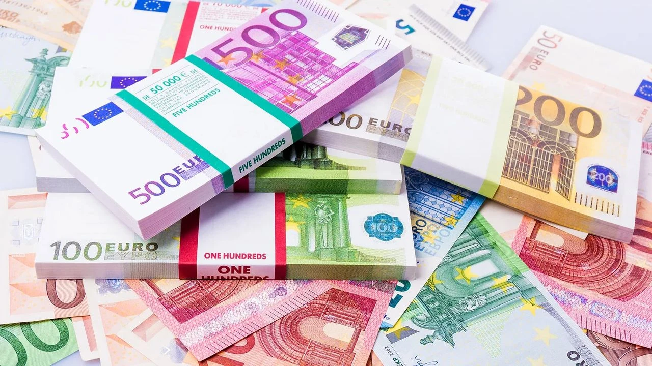 Dolar, Euro ve Sterlin Fiyatları