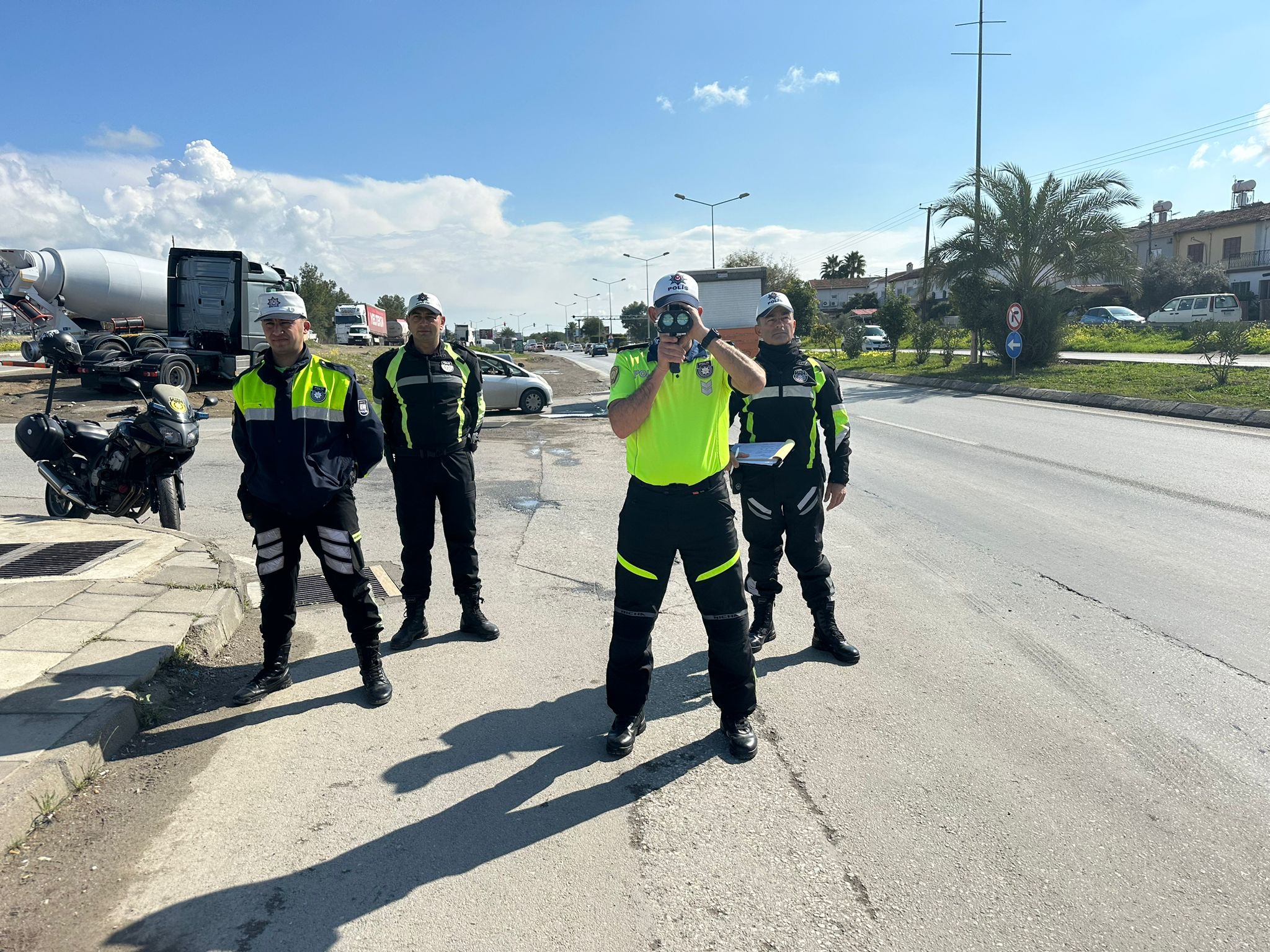 Ülke Genelindeki Trafik Denetimlerinde 419 Sürücü Rapor Edildi, 65 Araç Trafikten Men Edildi