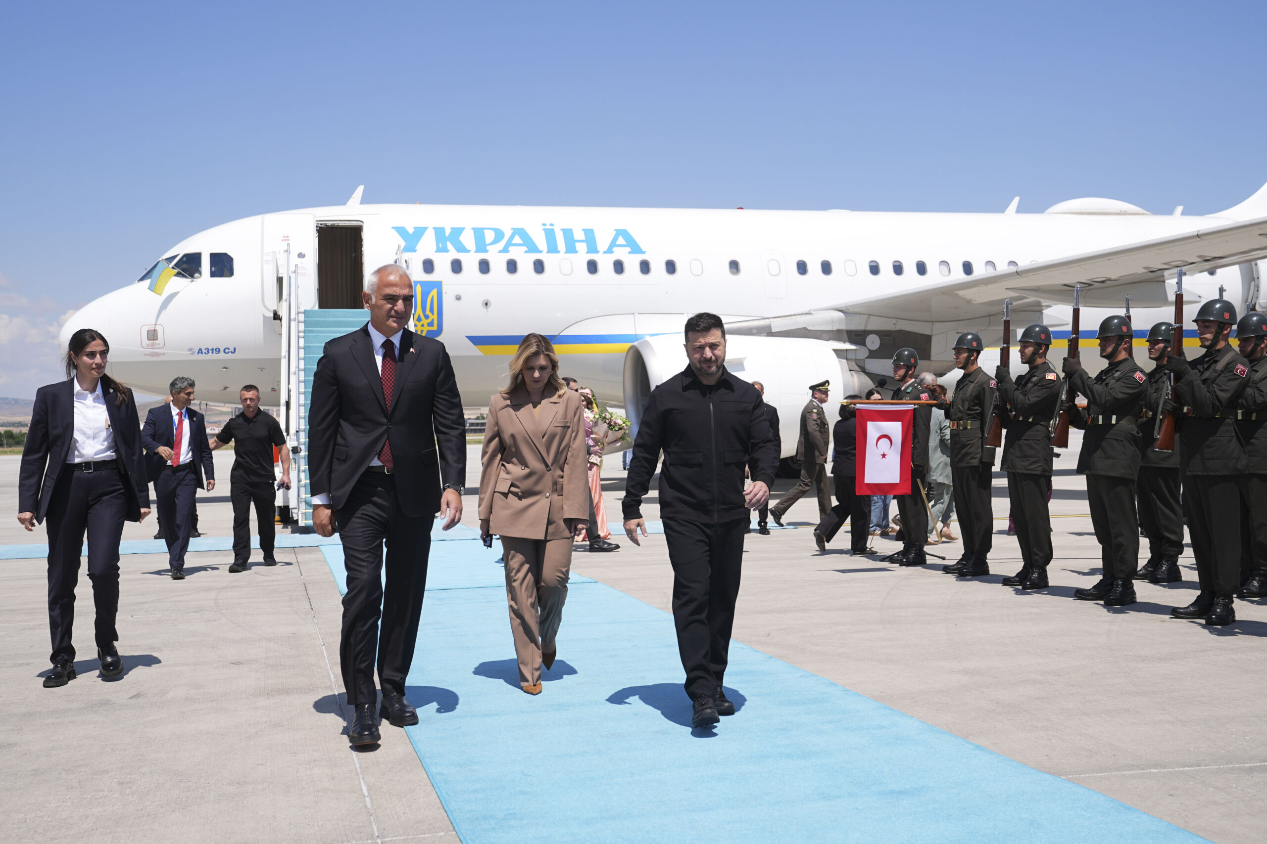 Ukrayna Lideri Zelenskiy, NATO Zirvesi İçin Ankara’da