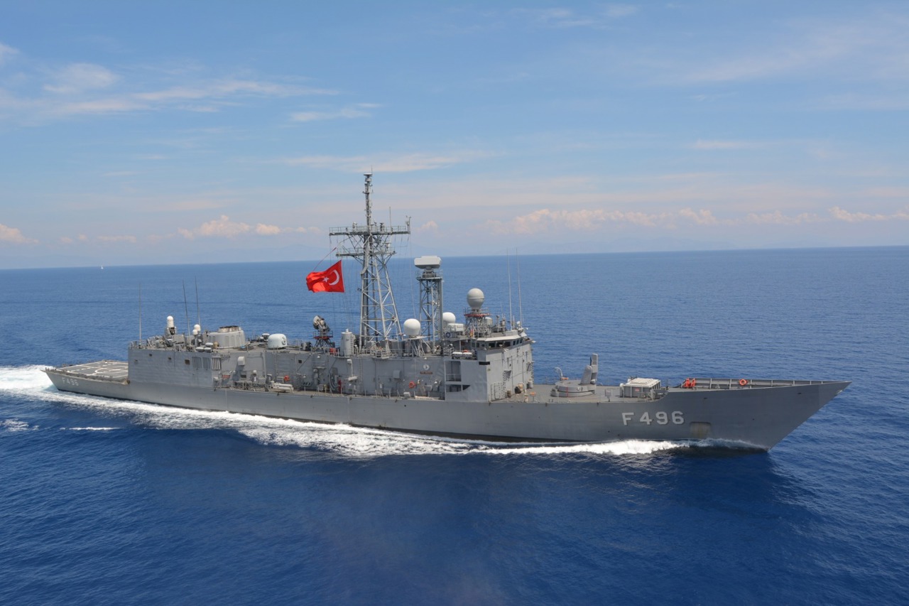 Türk Deniz Kuvvetleri’ne ait savaş gemileri 20 Temmuz dolayısıyla halkın ziyaretine açıldı