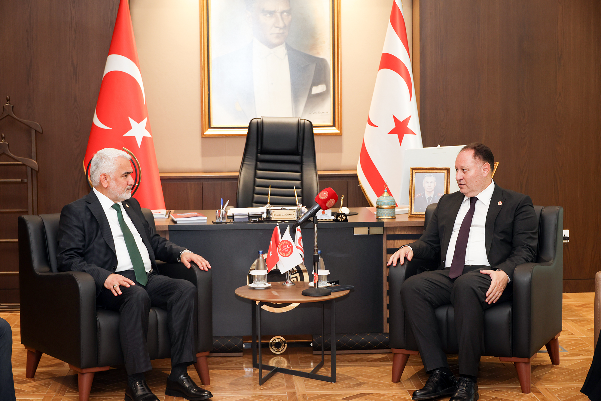 Meclis Başkanı Öztürkler, HÜDA PAR Genel Başkanı Yapıcıoğlu’nu kabul etti