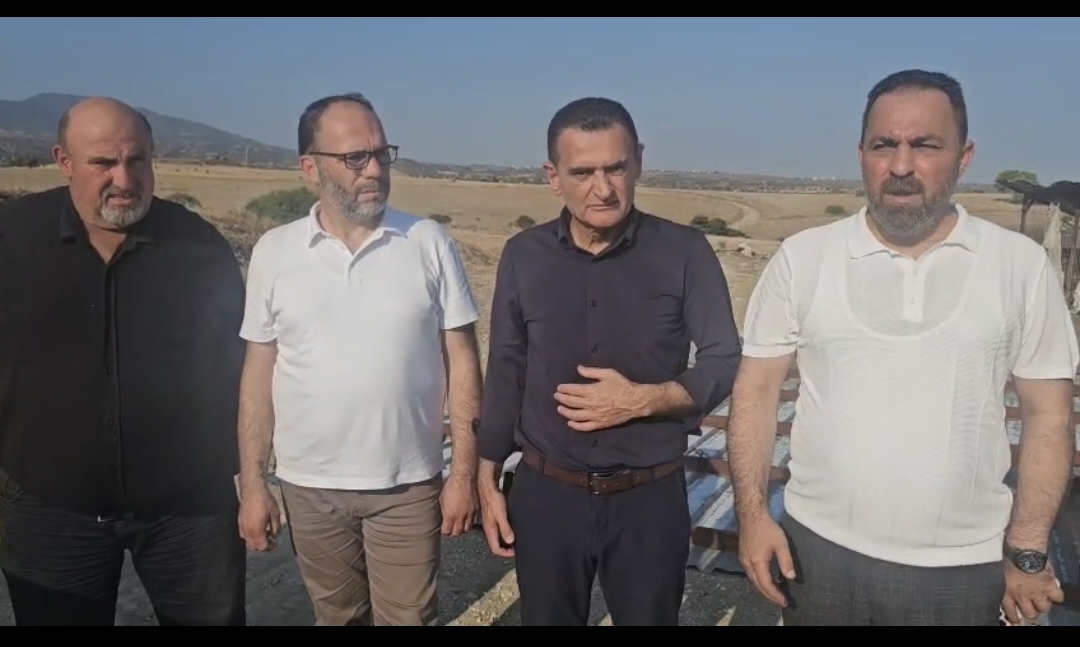 İskele’de Şiddetli Fırtına ve Hortum Hasara Yol AçtıBakanlar Bölgede İncelemede Bulundu