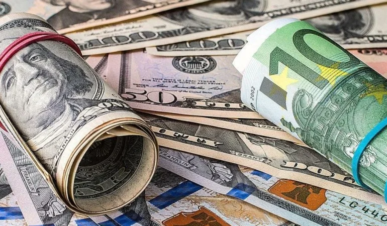 Dolar, Euro ve Sterlin Ne Kadar Oldu?