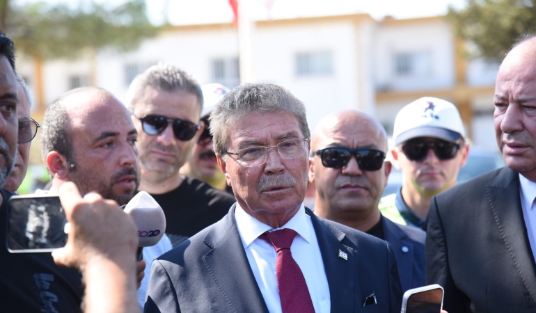 Başbakan Üstel’den Gemi Kazası AçıklamasıArama-Kurtarma Gemisi Yola Çıktı