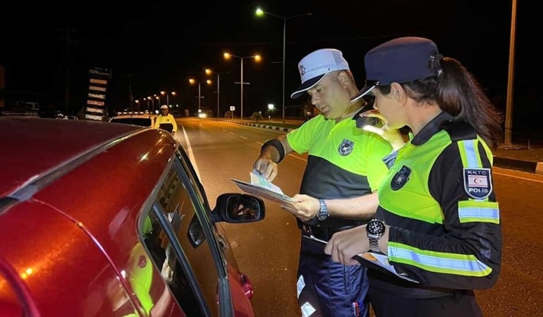 19 Araç Trafikten Men Edildi