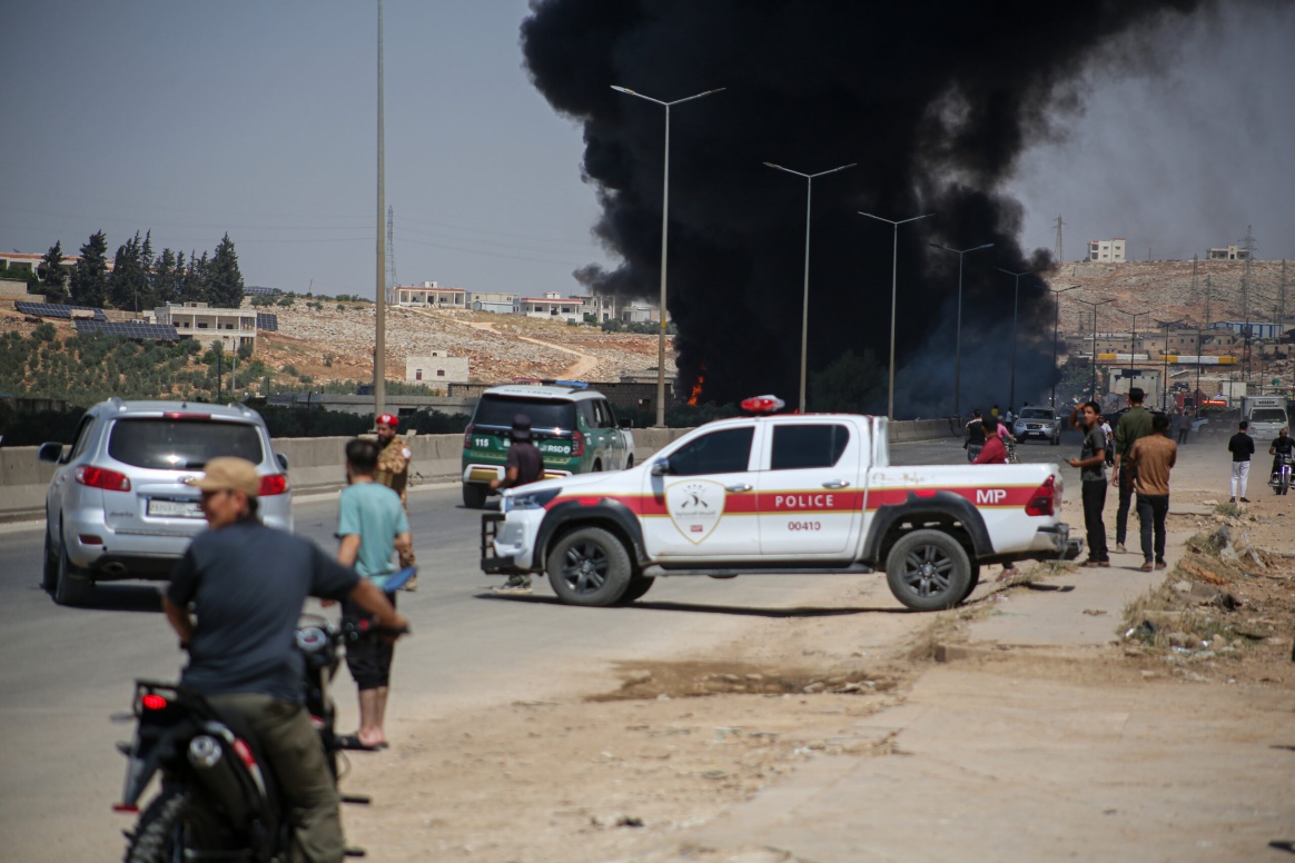 1788955037980AA-20260909-42423714-42423700-SURIYENIN_IDLIB_ILINDE_MEYDANA_GELEN_PATLAMADA_4_KISI_HAY.jpeg
