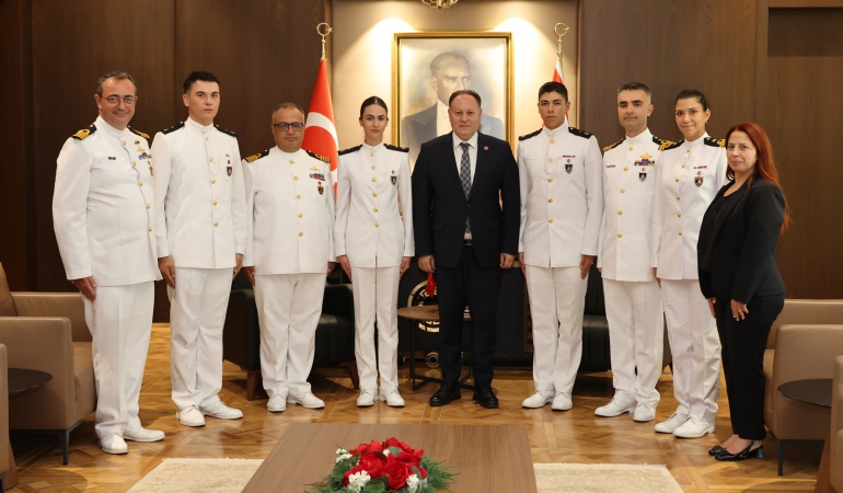 Meclis Başkanı Ziya Öztürkler, Deniz Harp Okulu Heyetini Kabul Etti