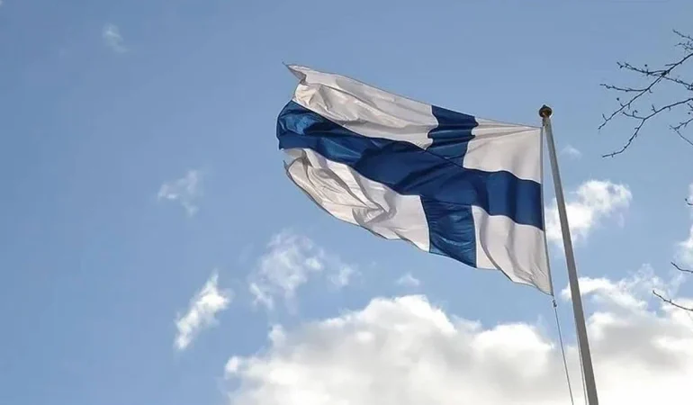 Finlandiya, Fransa’nın nükleer caydırıcılık şemsiyesine katıldı