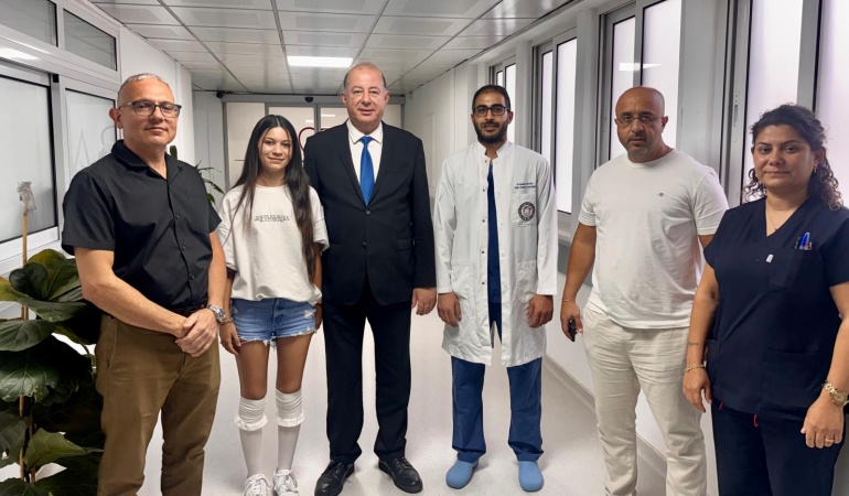 1789484321927Nalbanto-lu-hastanesinde-kalp-ameliyat-nda-ilk.jpeg