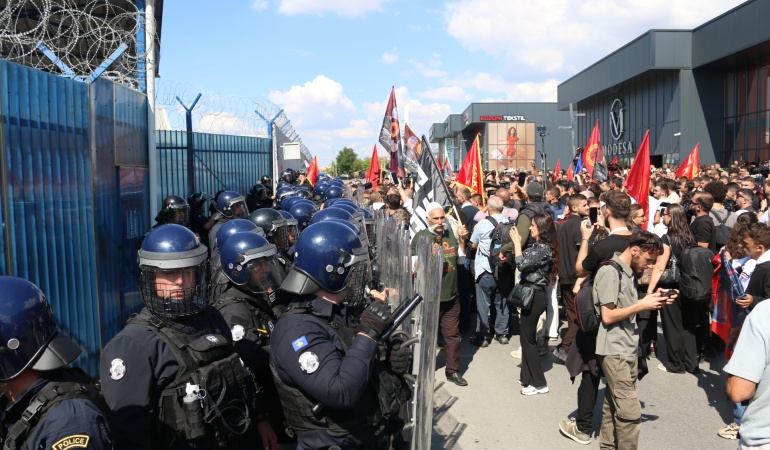 Lahey’deki Savaş Suçları Davasında Eski Kosova Cumhurbaşkanı Thaçi’ye 25 Yıl Hapis Cezası