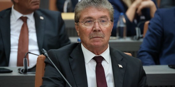 1789655591344Ba-bakan-nal-stel-1-.jpg
