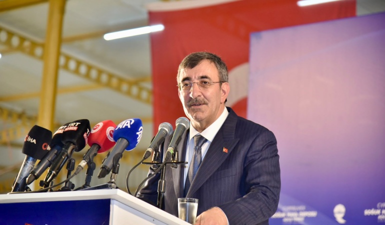 Üreticiler için kredi ve yeni destek programları üzerinde çalışıyoruz