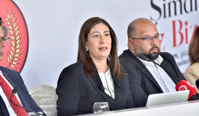 Sıla Usar İncirli basın toplantısında gazetecilerin sorularını yanıtladı
