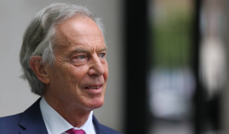 Eski İngiltere başbakanı Blair’e göre ülkesi 10 yıl içinde AB’ye dönme hedefi için çalışmalı