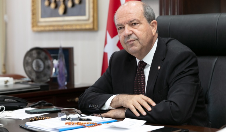 Beşinci Cumhurbaşkanı Ersin Tatar, boyun-sırt bölgesindeki fıtık nedeniyle ameliyat oldu